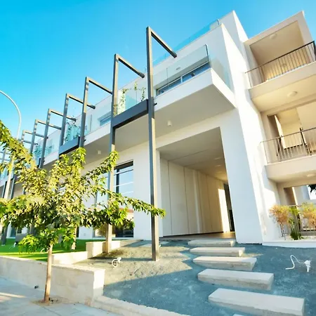 Sunnyvillas: New & Gym In Kapparis Πρωταράς